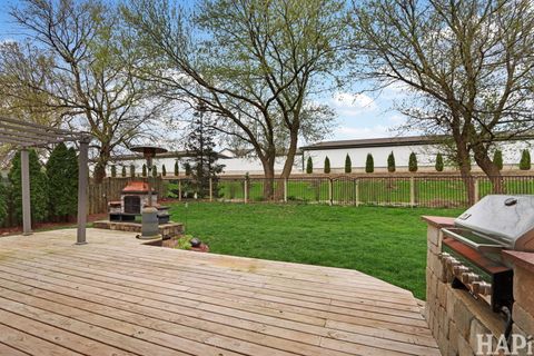 Tiny photo for 2211 Hazelwood Drive, McHenry, IL 60051 (MLS # 12620252)