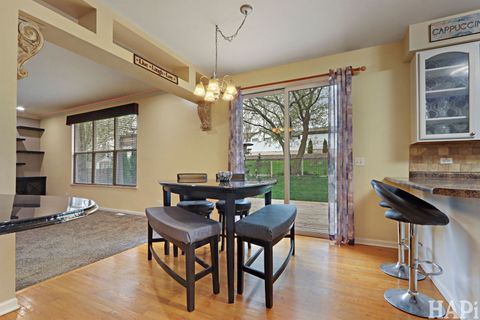 Tiny photo for 2211 Hazelwood Drive, McHenry, IL 60051 (MLS # 12620252)