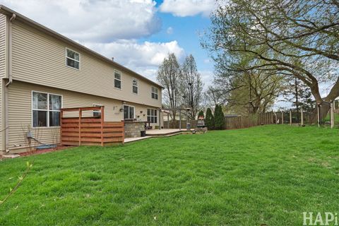 Tiny photo for 2211 Hazelwood Drive, McHenry, IL 60051 (MLS # 12620252)