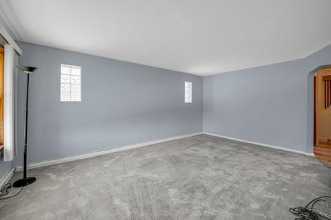 Tiny photo for 7106 W Devon Avenue, Chicago, IL 60631 (MLS # 12502281)