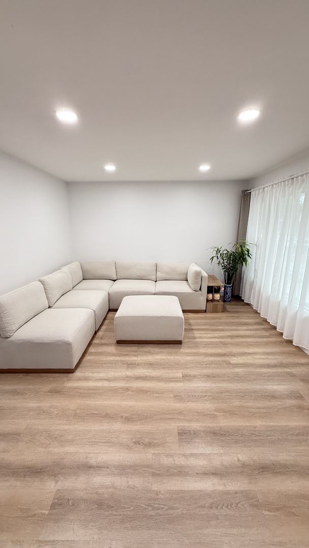 532 W 27th Street