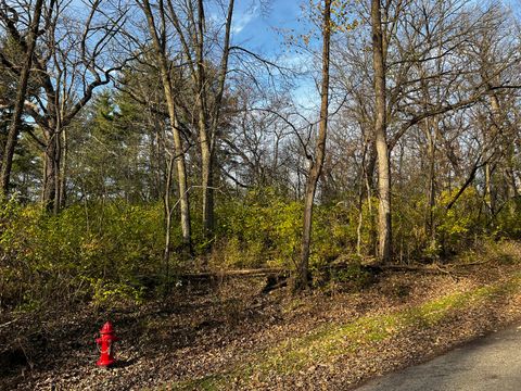 107 Maple Lane Dixon IL 61021