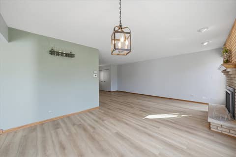 Tiny photo for 7770 Bristol Park Drive, Tinley Park, IL 60477 (MLS # 12689191)