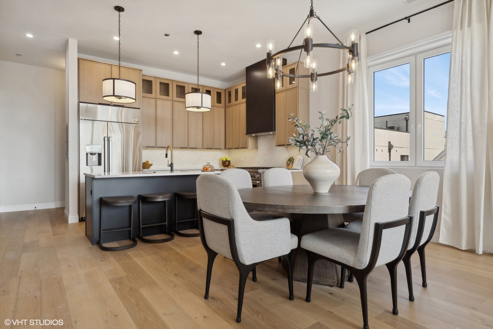 1615 W Irving Park Road 1S