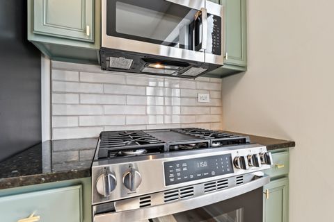 Tiny photo for 1449 N Ashland Avenue #2R, Chicago, IL 60622 (MLS # 12635537)