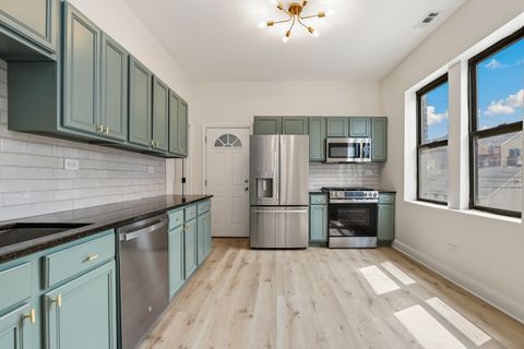 Tiny photo for 1449 N Ashland Avenue #2R, Chicago, IL 60622 (MLS # 12635537)