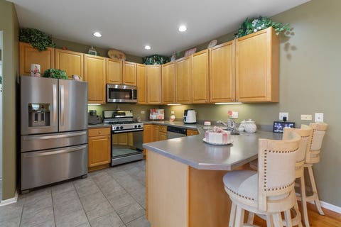 Tiny photo for 9237 WATERFALL GLEN Boulevard, Darien, IL 60561 (MLS # 12695647)
