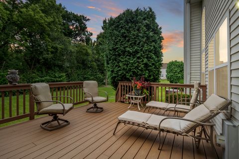 Tiny photo for 9237 WATERFALL GLEN Boulevard, Darien, IL 60561 (MLS # 12695647)