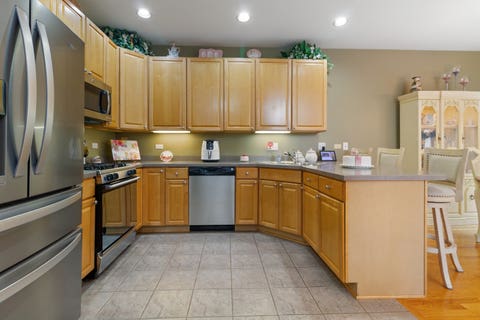 Tiny photo for 9237 WATERFALL GLEN Boulevard, Darien, IL 60561 (MLS # 12695647)