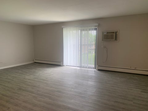 Tiny photo for 264 E Bailey Road #L, Naperville, IL 60565 (MLS # 12638476)