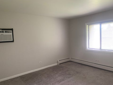 Tiny photo for 264 E Bailey Road #L, Naperville, IL 60565 (MLS # 12638476)