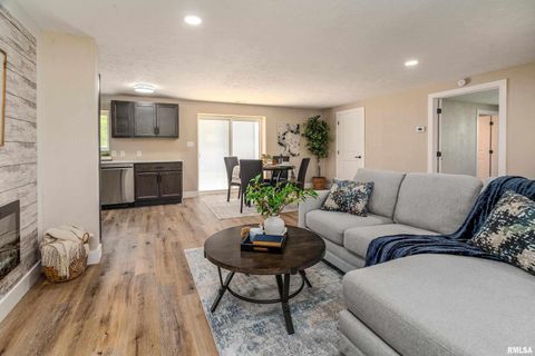 Tiny photo for 5157 Herrin Road, Carterville, IL 62918 (MLS # EB458064)