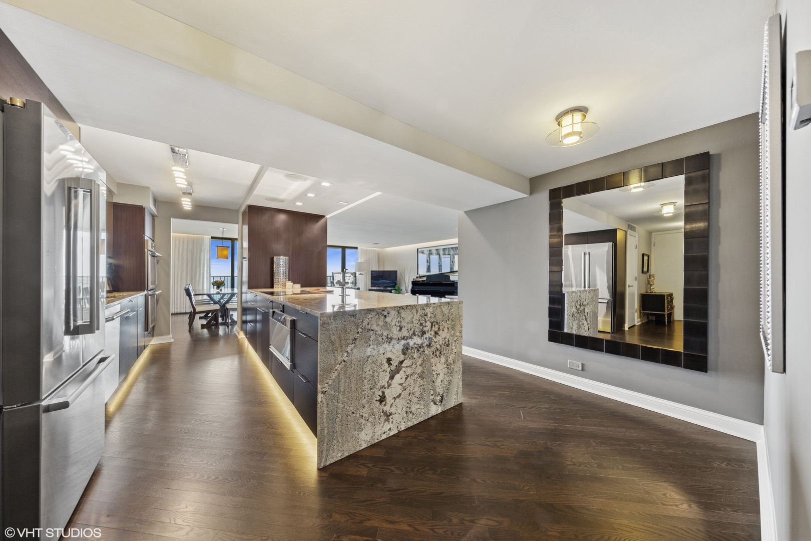 1212 N Lake Shore Drive 10CN