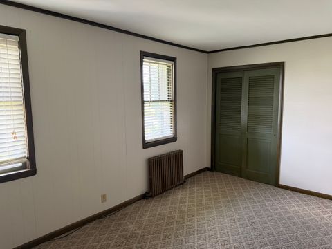 Tiny photo for 110 E Kaskaskia Street, Pinckneyville, IL 62274 (MLS # 12696624)