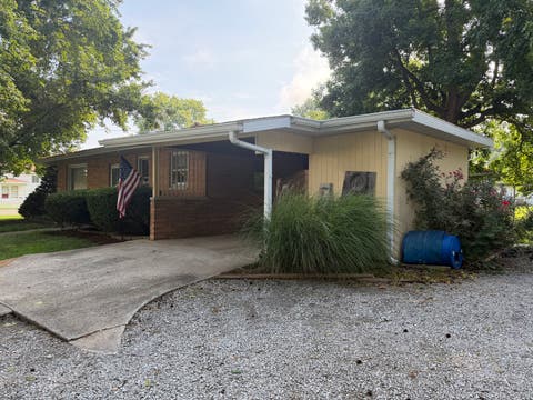 Tiny photo for 110 E Kaskaskia Street, Pinckneyville, IL 62274 (MLS # 12696624)