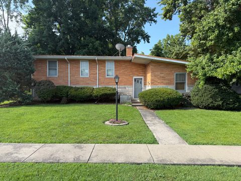 Photo of 110 E Kaskaskia Street, Pinckneyville, IL 62274 (MLS # 12696624)