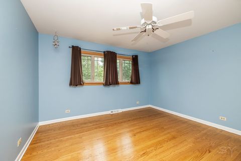 Tiny photo for 1012 S Church Road, Mount Prospect, IL 60056 (MLS # 12688900)