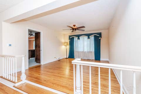 Tiny photo for 1012 S Church Road, Mount Prospect, IL 60056 (MLS # 12688900)