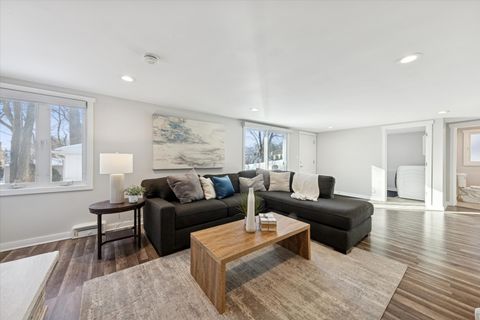 Tiny photo for 566 S Cedar Avenue, Elmhurst, IL 60126 (MLS # 12555354)