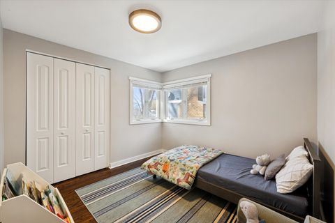 Tiny photo for 566 S Cedar Avenue, Elmhurst, IL 60126 (MLS # 12555354)