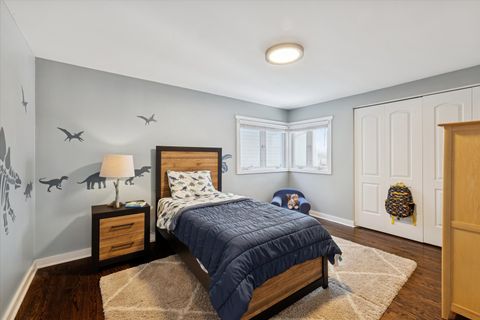 Tiny photo for 566 S Cedar Avenue, Elmhurst, IL 60126 (MLS # 12555354)