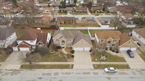 Tiny photo for 15223 Naughton Drive, South Holland, IL 60473 (MLS # 12587083)