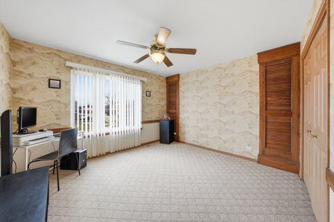 Tiny photo for 15223 Naughton Drive, South Holland, IL 60473 (MLS # 12587083)