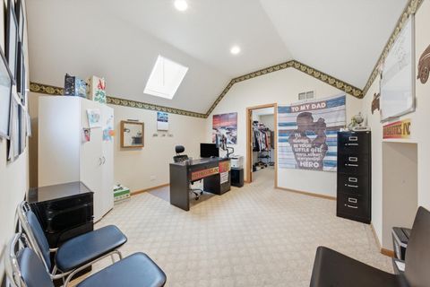 Tiny photo for 15223 Naughton Drive, South Holland, IL 60473 (MLS # 12587083)