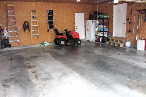 Tiny photo for 34 Colonial Drive, Clinton, IL 61727 (MLS # 12756304)