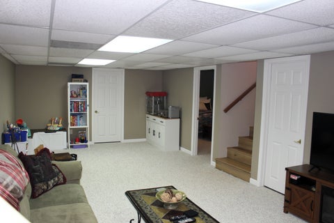 Tiny photo for 34 Colonial Drive, Clinton, IL 61727 (MLS # 12756304)