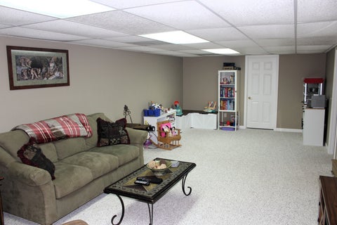 Tiny photo for 34 Colonial Drive, Clinton, IL 61727 (MLS # 12756304)