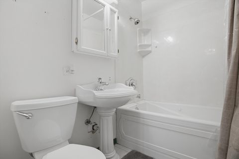 Tiny photo for 23203 N Prairie Lane, Lincolnshire, IL 60069 (MLS # 12598204)