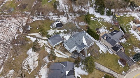 Tiny photo for 23203 N Prairie Lane, Lincolnshire, IL 60069 (MLS # 12598204)