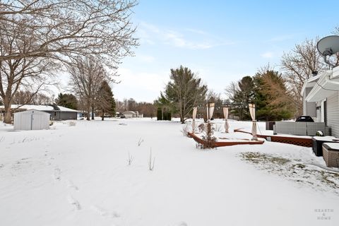 Tiny photo for 12715 Waltham Close, Roscoe, IL 61073 (MLS # 12600736)