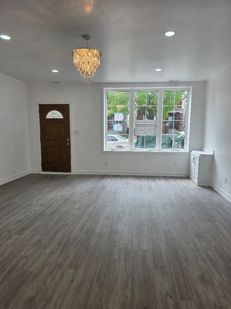 2906 W 40th Street