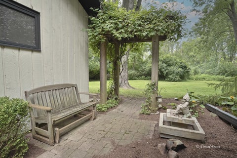 Tiny photo for 3810 N Oak Knoll Road, Crystal Lake, IL 60012 (MLS # 12723353)
