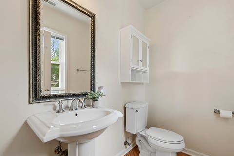 Tiny photo for 402 Crescent Street, Wheaton, IL 60187 (MLS # 12720547)