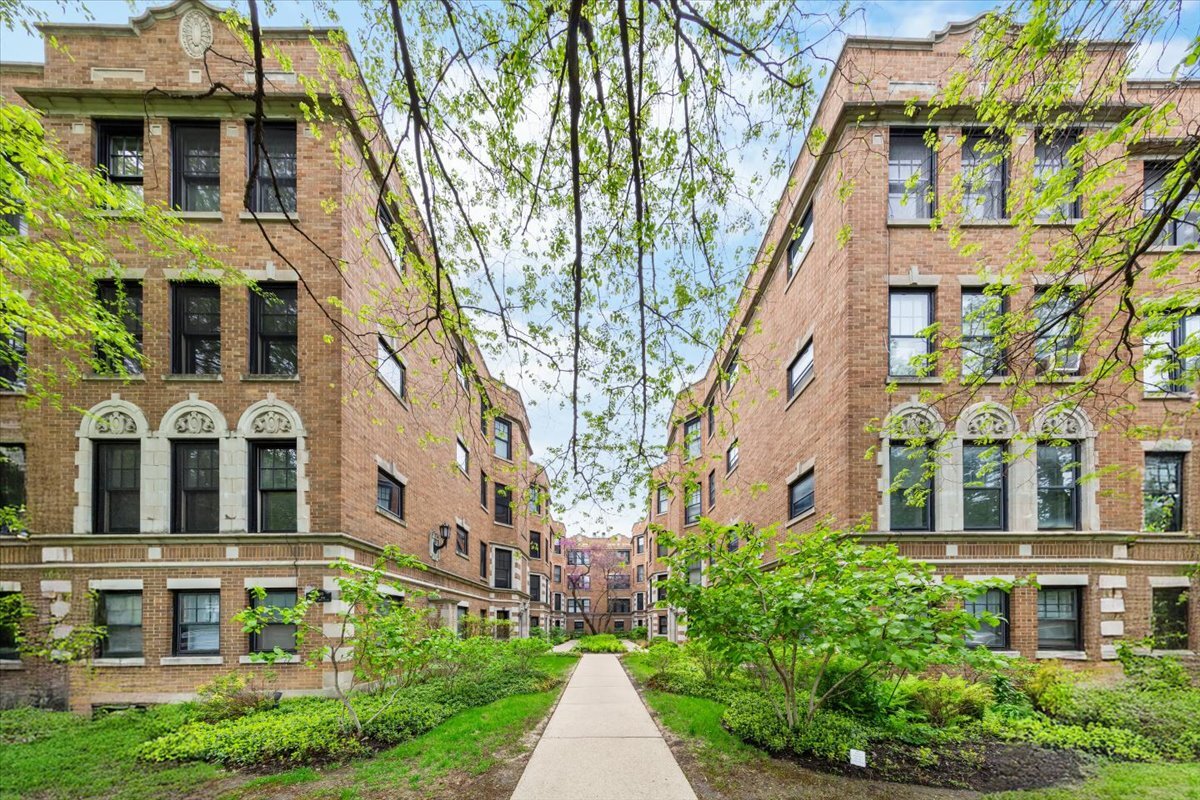 602 Sheridan Road 3E