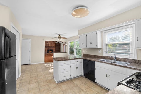 Tiny photo for 45 S Linden Drive, Plano, IL 60545 (MLS # 12781552)