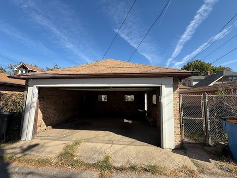 Tiny photo for 8242 S Rhodes Avenue, Chicago, IL 60619 (MLS # 12489343)