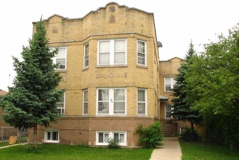 5851 W Eastwood Avenue Chicago IL 60630