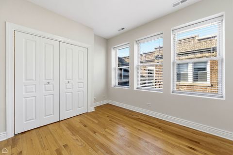 Tiny photo for 1443 W VICTORIA Street #3E, Chicago, IL 60660 (MLS # 12514551)