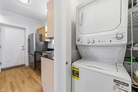 Tiny photo for 1443 W VICTORIA Street #3E, Chicago, IL 60660 (MLS # 12514551)