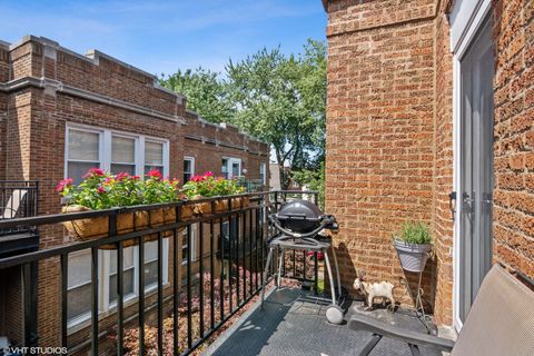 Tiny photo for 1443 W VICTORIA Street #3E, Chicago, IL 60660 (MLS # 12514551)