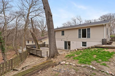 Tiny photo for 4610 8th Avenue, Moline, IL 61265 (MLS # 12611661)