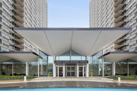 Photo of 3550 N Lake Shore Drive #1620, Chicago, IL 60657 (MLS # 12617870)