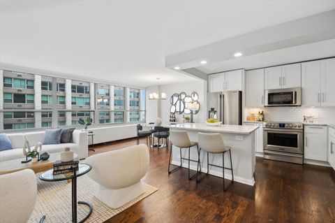 Tiny photo for 3550 N Lake Shore Drive #1620, Chicago, IL 60657 (MLS # 12617870)