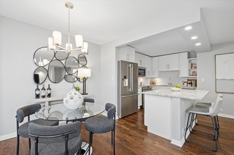 Tiny photo for 3550 N Lake Shore Drive #1620, Chicago, IL 60657 (MLS # 12617870)