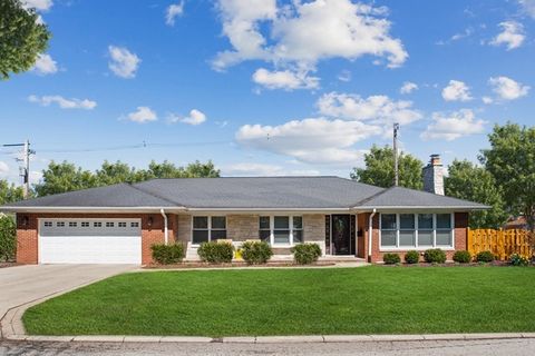 Photo of 7050 N McAlpin Avenue, Chicago, IL 60646 (MLS # 12639838)