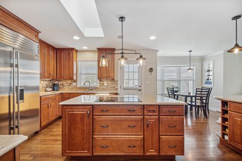 Tiny photo for 7050 N McAlpin Avenue, Chicago, IL 60646 (MLS # 12639838)
